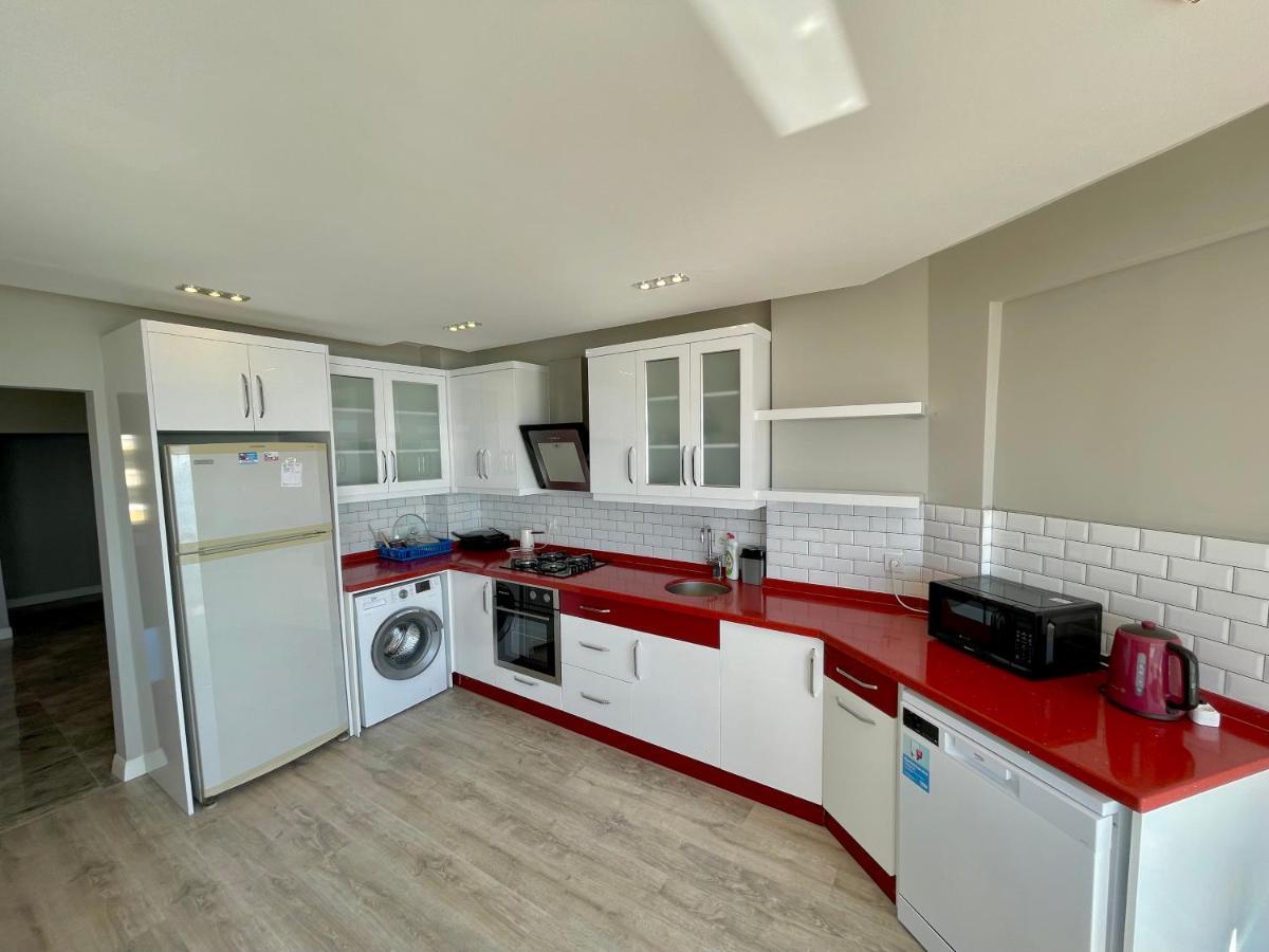 Sa Apartments! Beachfront Apartment With Sea View & Pool Alanya Esterno foto