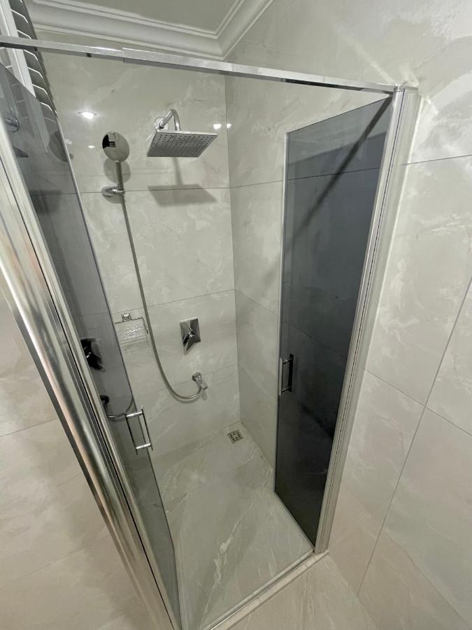 Sa Apartments! Beachfront Apartment With Sea View & Pool Alanya Esterno foto