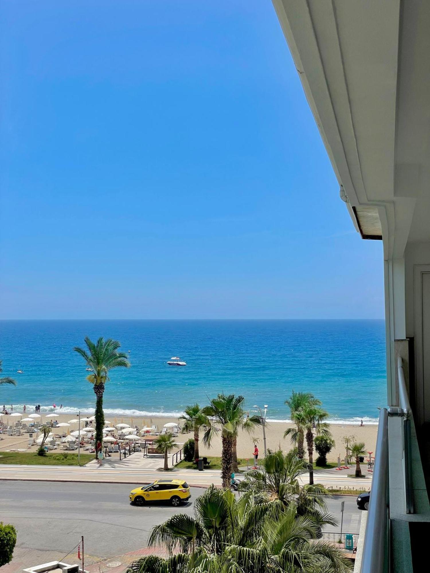 Sa Apartments! Beachfront Apartment With Sea View & Pool Alanya Esterno foto