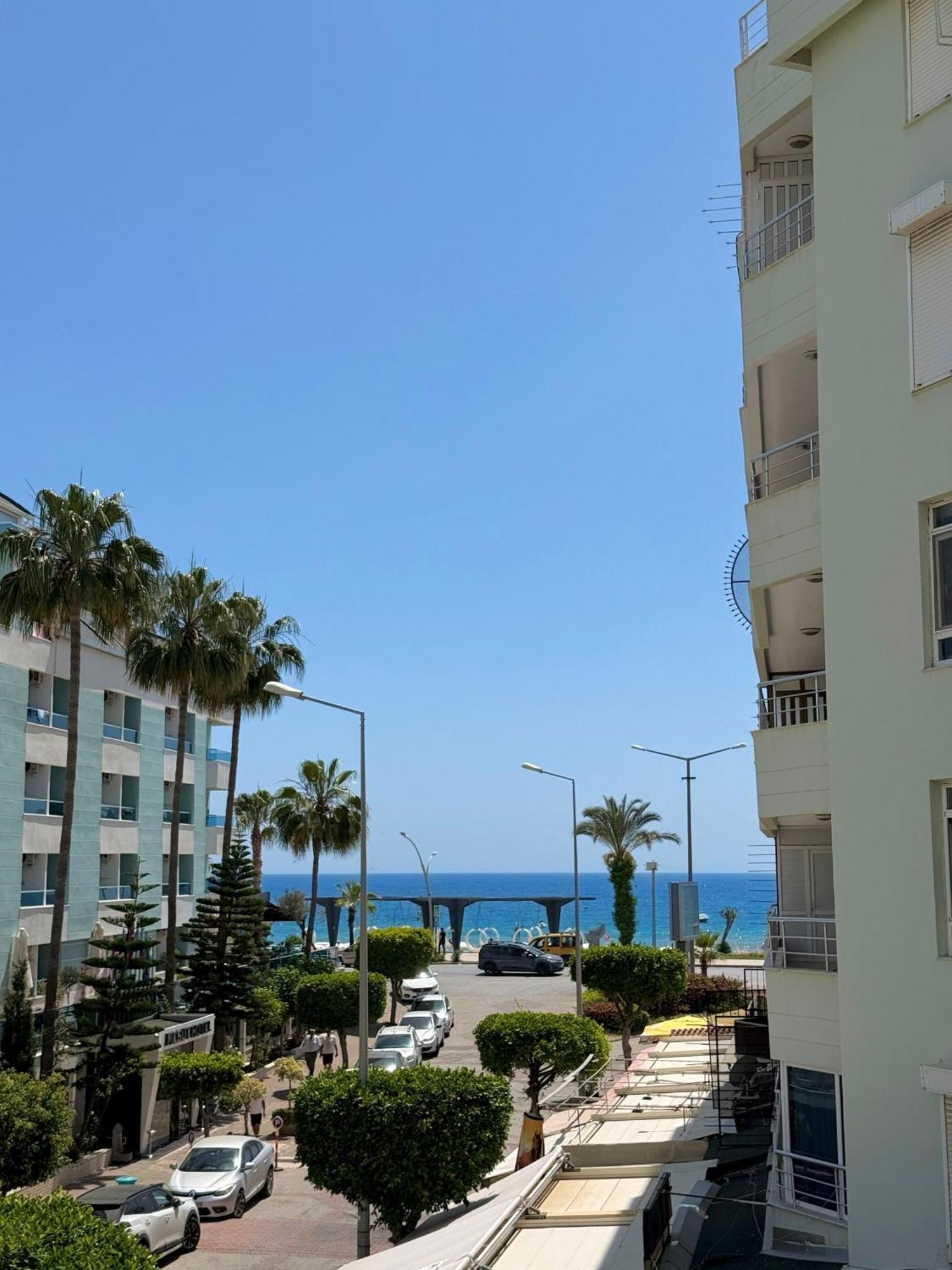 Sa Apartments! Beachfront Apartment With Sea View & Pool Alanya Esterno foto