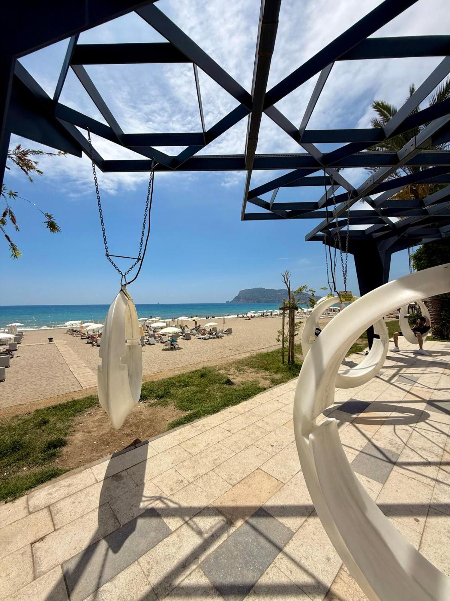 Sa Apartments! Beachfront Apartment With Sea View & Pool Alanya Esterno foto