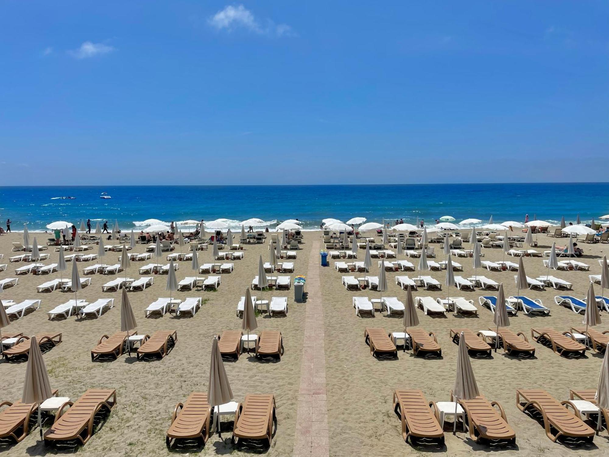 Sa Apartments! Beachfront Apartment With Sea View & Pool Alanya Esterno foto